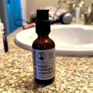 ❌SOLD Roots Apothecary Face Serum